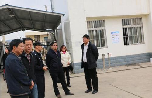 调研铁路护路联防工作